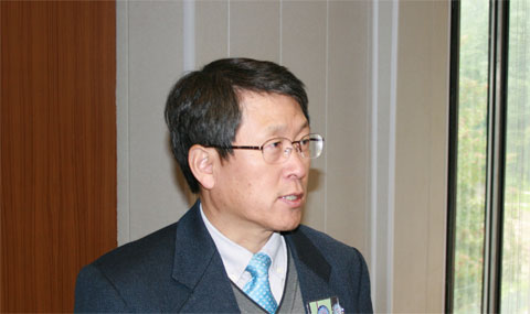 Professor Il Soon Hwang, director of Nuclear Transmutation Energy Research Center of Korea (NUTRECK), head of SNU (Seoul National University) Nuclear Materials Laboratory, (c) AtomInfo.Ru